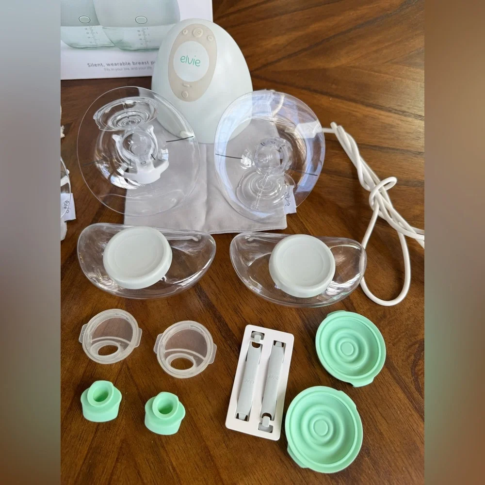 Elvie Silent Wearable Double Breastpump - Picture 3 of 8